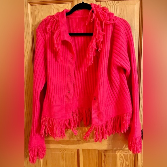 SHEIN Fast Fashion Women's Pink Fringed Button Cardigan Barbiecore Boho Grunge - Picture 5 of 9